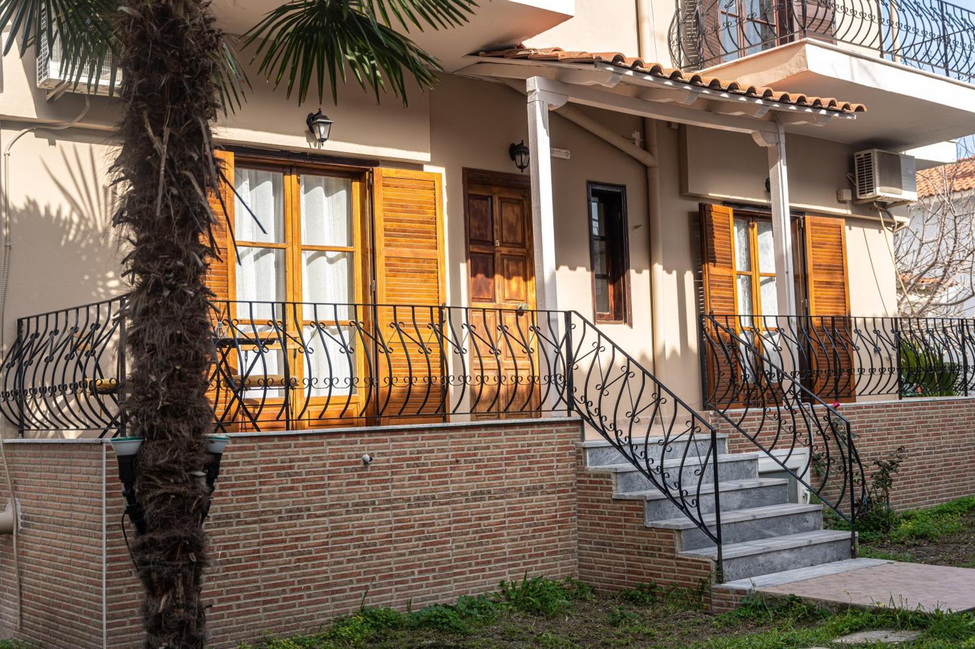 Βastasio Apartments Pefkochori Exterior foto